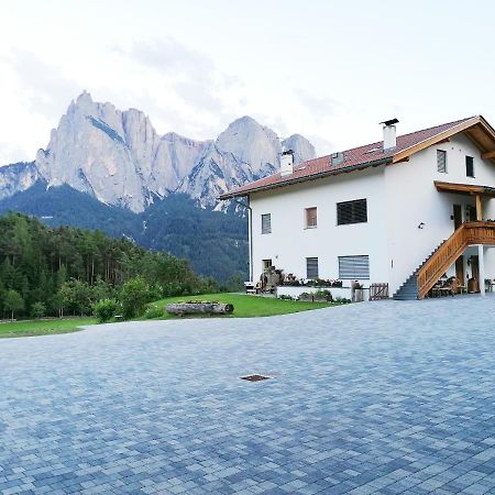 Parlunkhof Villa Castelrotto Exterior foto